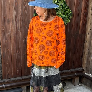 マンダラ柄ゆったりロングスリーブ