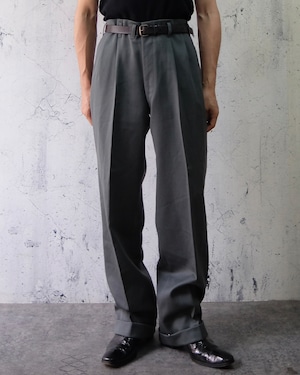 plain two tuck slacks(gray×green)