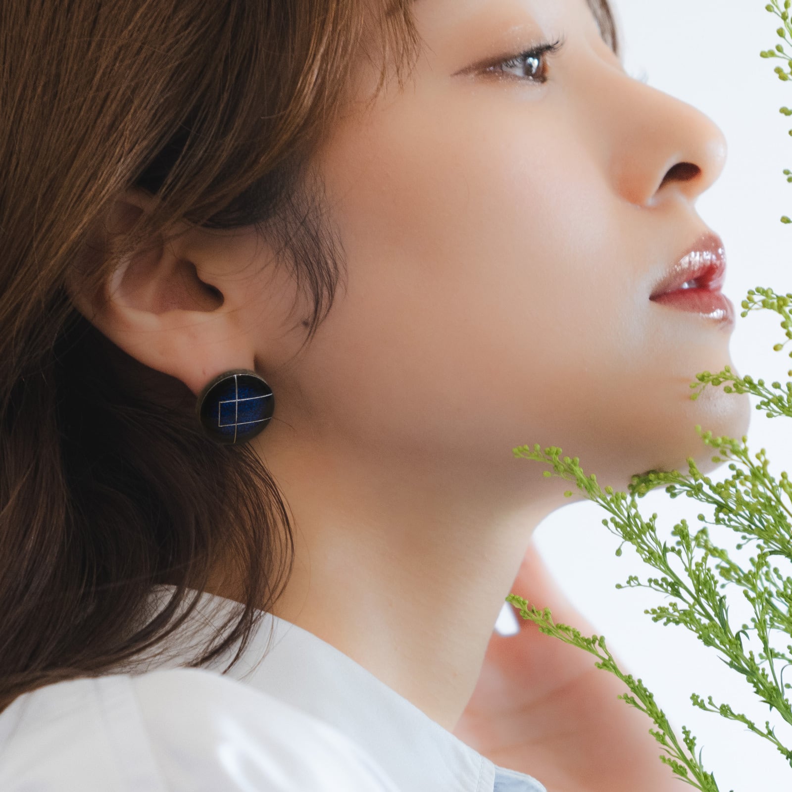 ♡ハンドメイドピアス イヤリング♡No.1834 美濃焼陶器×彫刻【carve】クラシック ピアス / イヤリング｜藍（あい