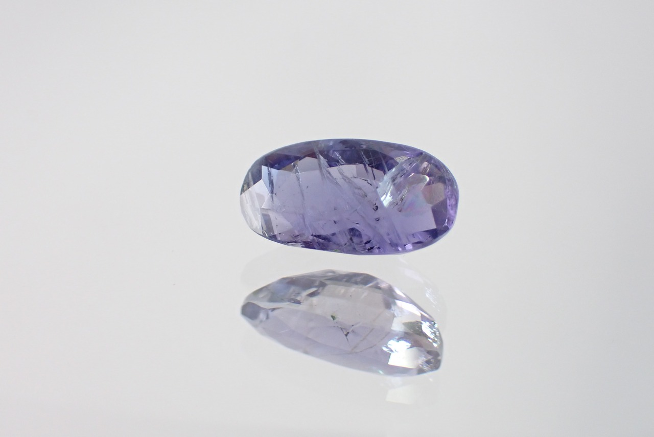 アイオライト（アベンチュレッセンス）　3.11ct　[C4‐312]