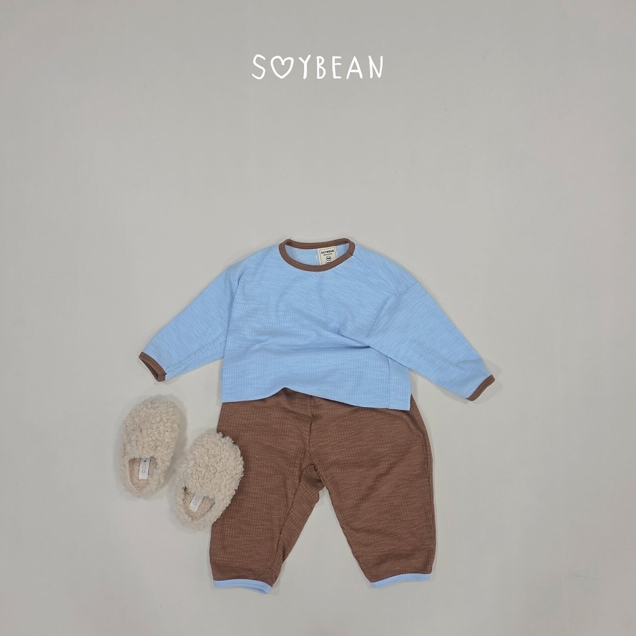 韓国子供服 / 26Autumn / soybean / ルーズフィット カラー ルームウェア / キッズ服 / 秋服 *XS~XL*