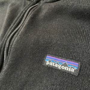 【Patagonia】フリースジャケット ワンポイントロゴ 刺繍ロゴ ジップアップ フルジップ 黒 L パタゴニア US古着