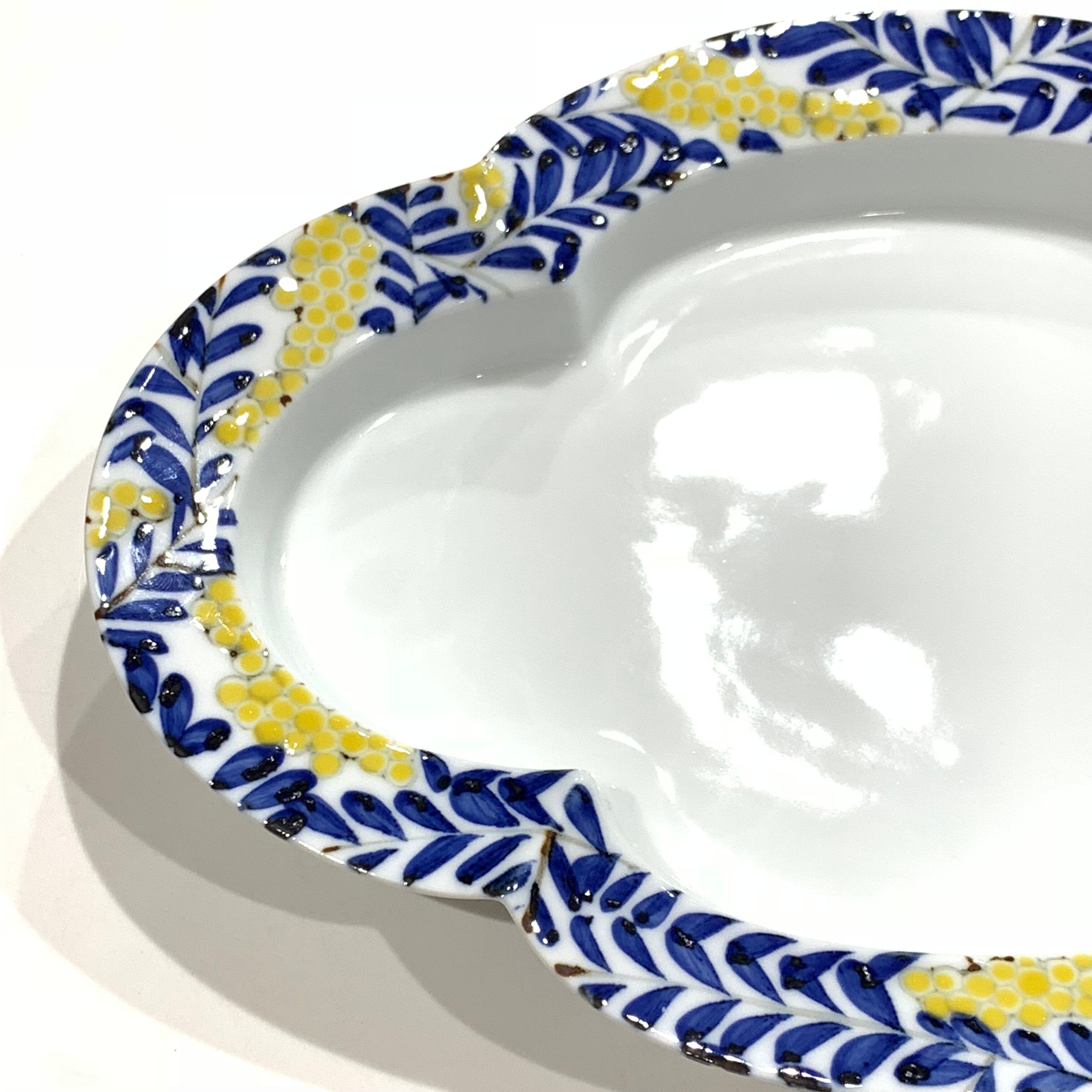 西富陶磁器　24to3 有田焼　ミモザ　木瓜型　手描き　ハンドペイント　L 木瓜『L』ミモザ | 24to3［西富陶磁器オンラインストア 有田焼・波佐見焼］