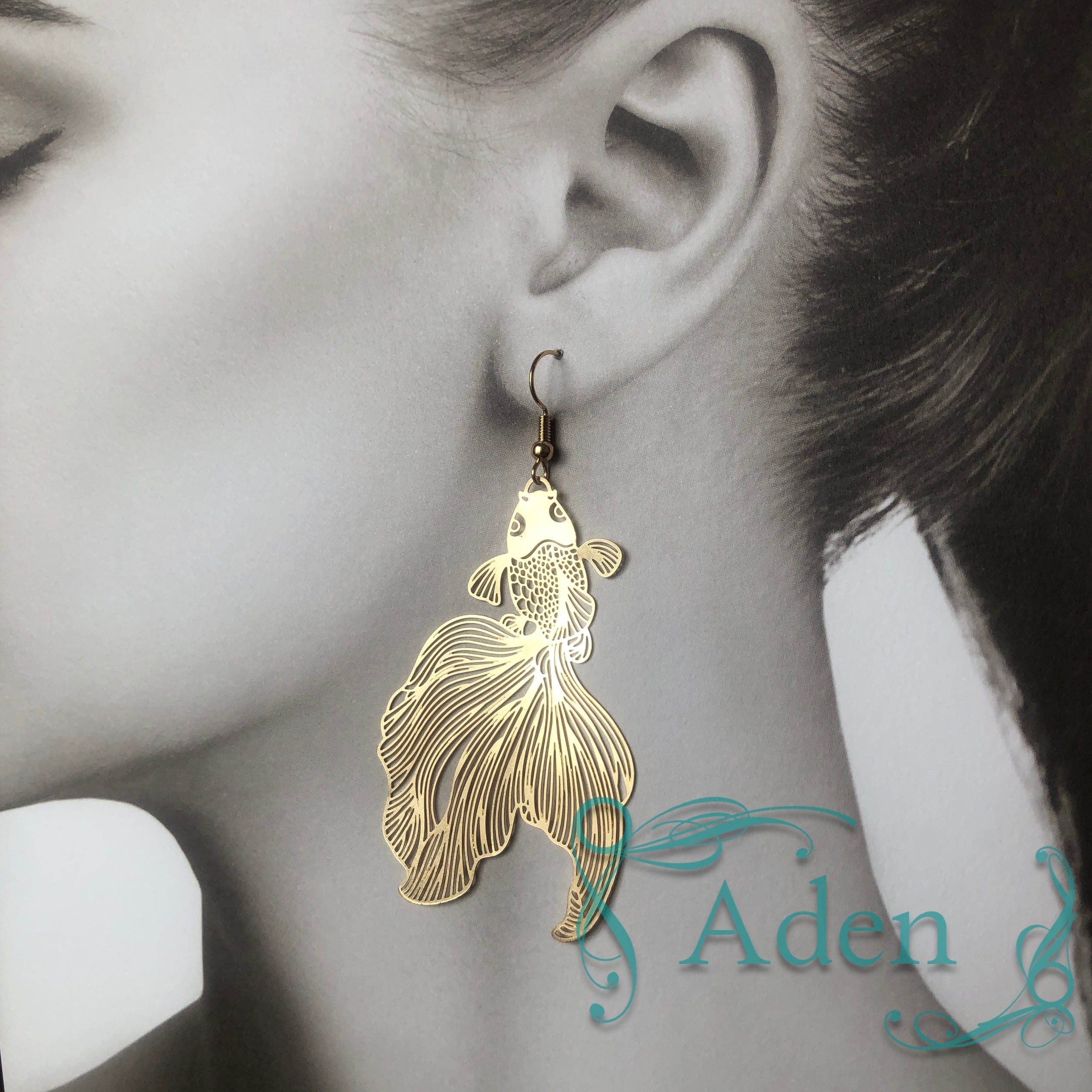 ♦︎金魚 ピアス ゴールド | Aden