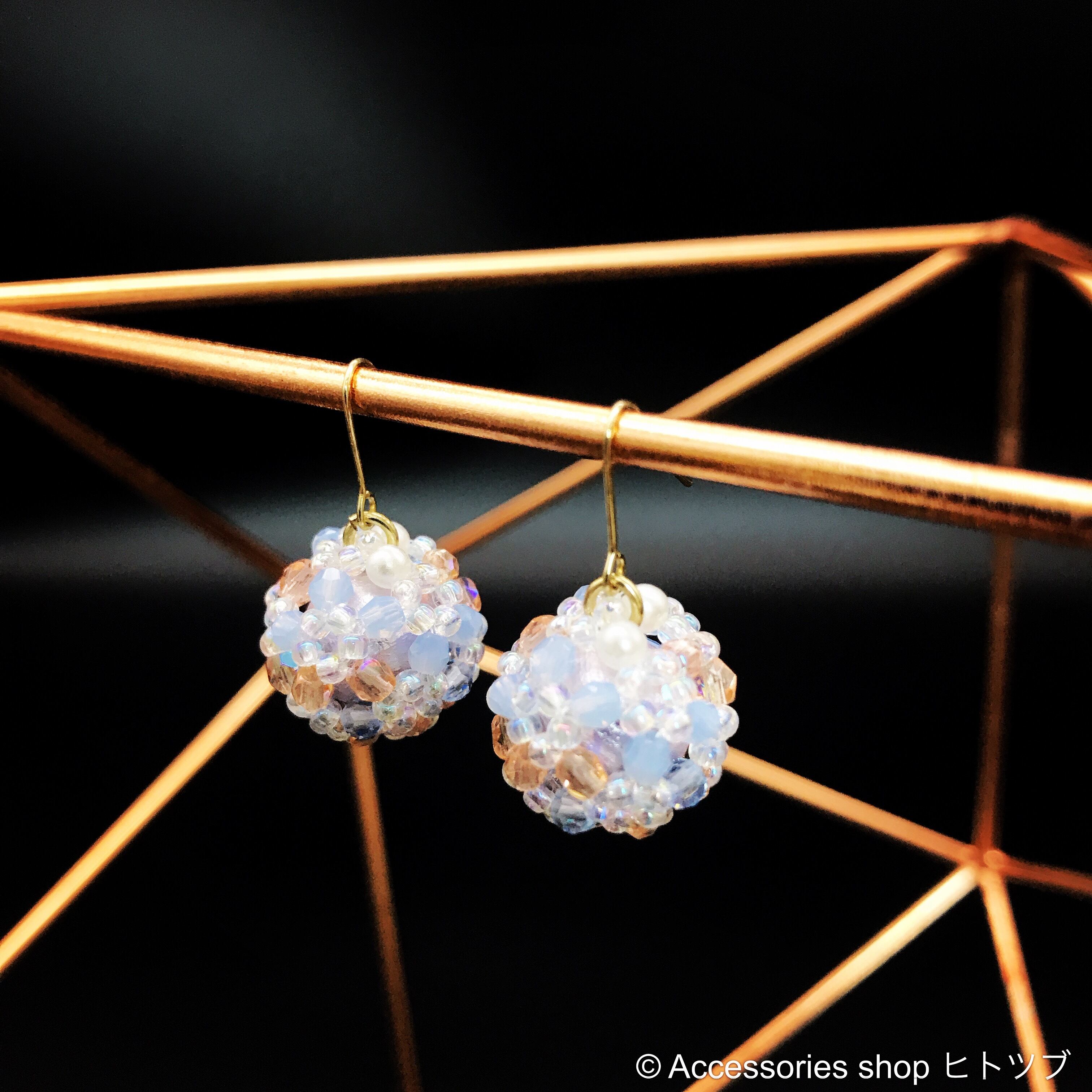 0039:三色カラーのスワロフスキー 一粒ピアス