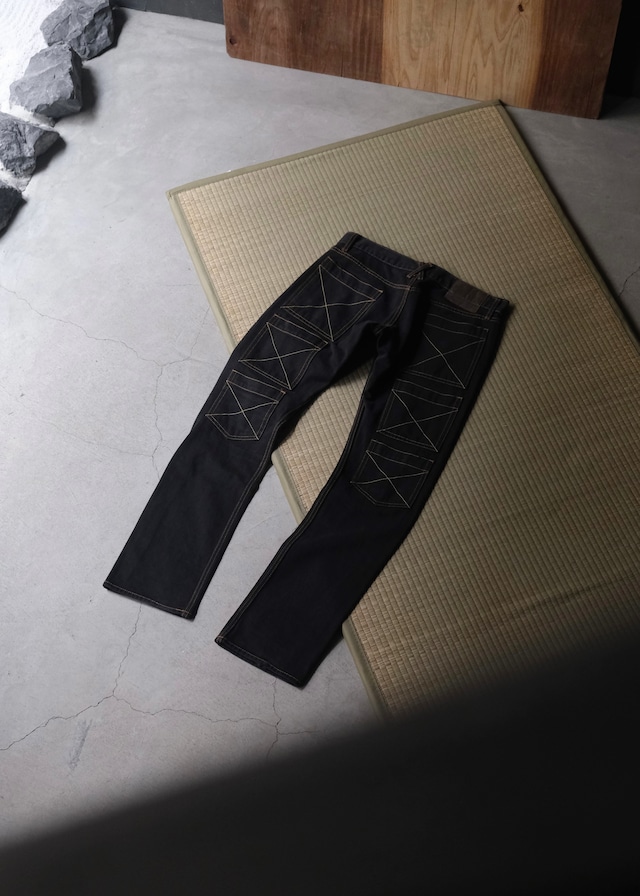 20471120 6 pockets black denim pants