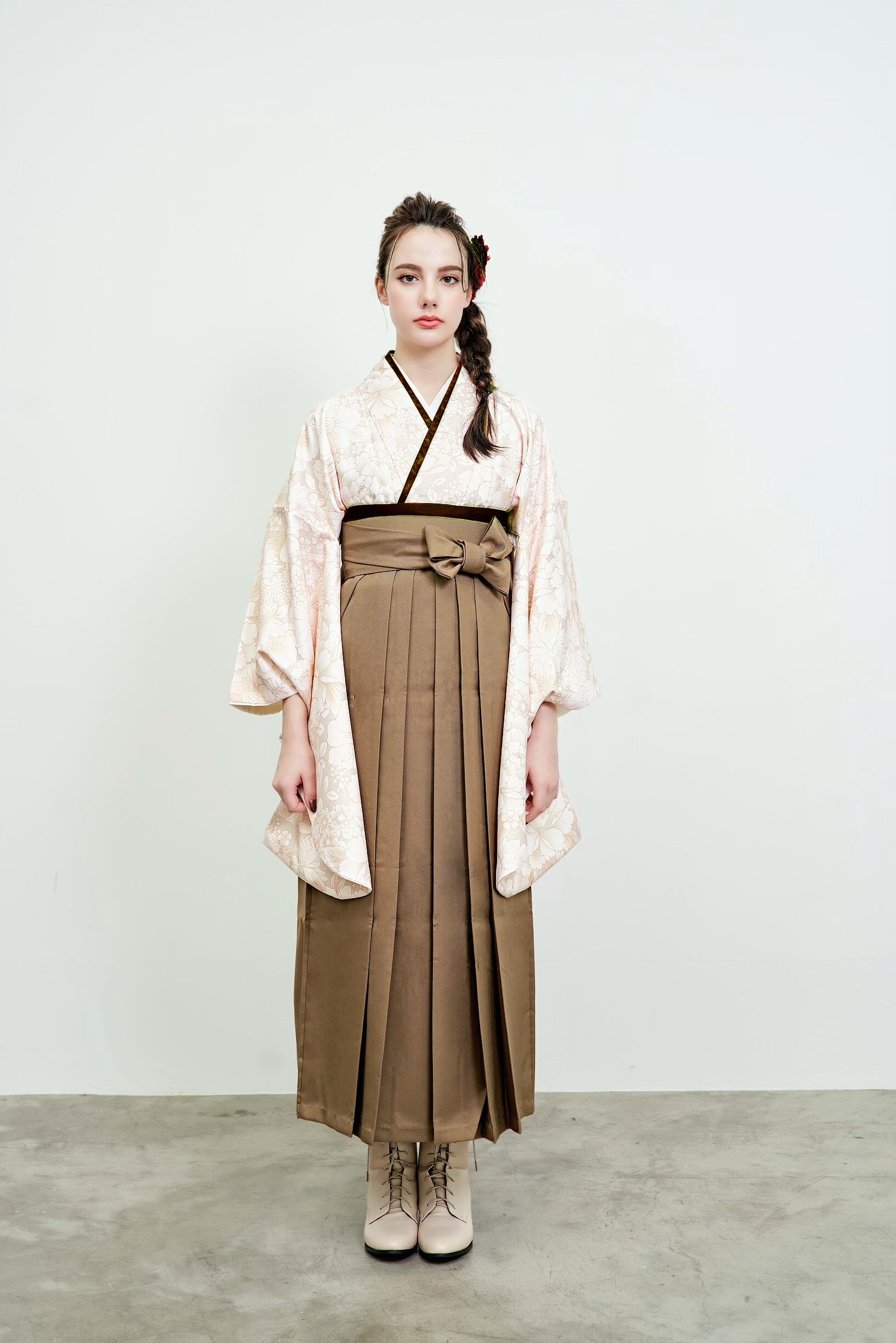 Kimono Sienne 卒業式袴3点セット ベージュ×ブラウン袴 ボタニカル 袴