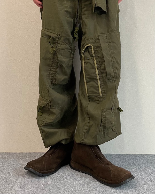 【EMPORIO ARMANI】square toe suede zip boots