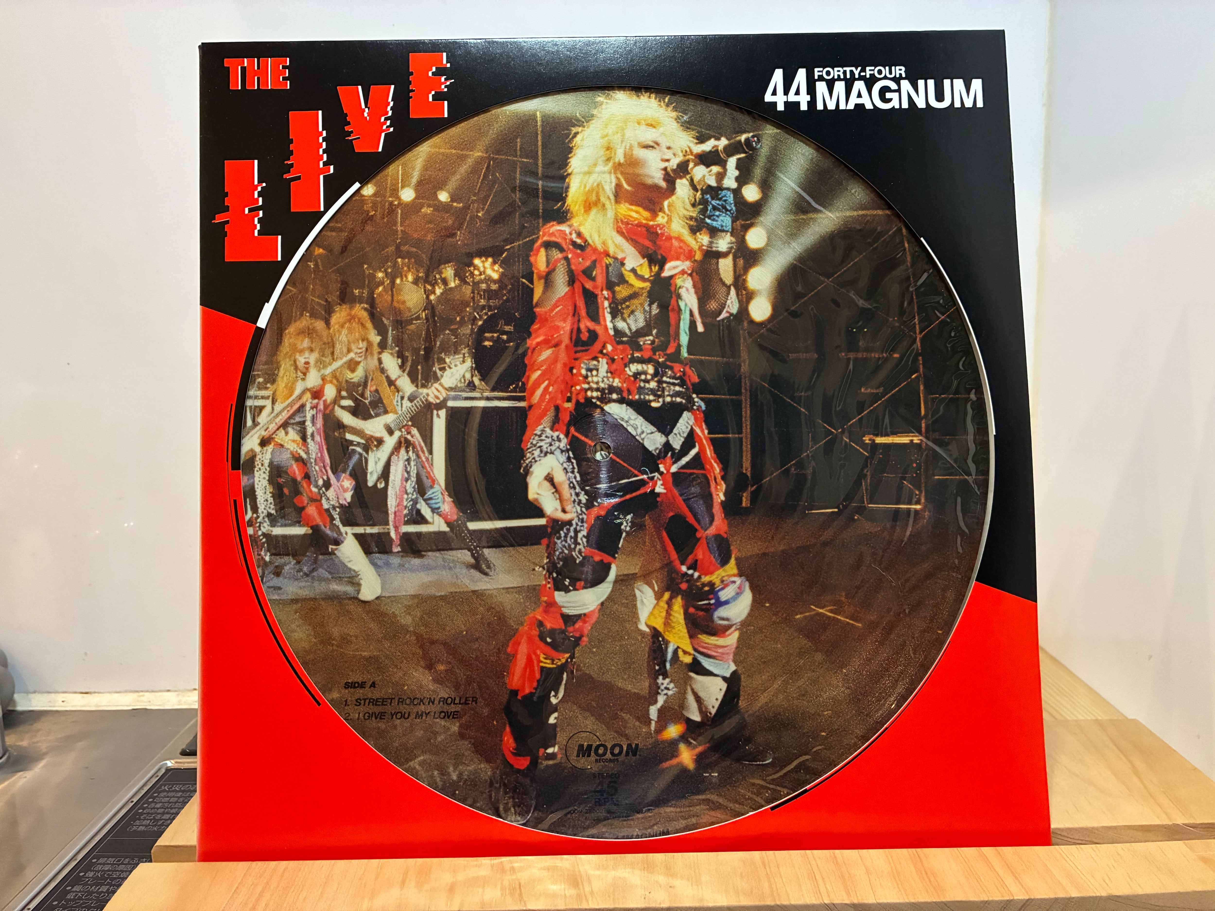 44MAGNUM / THE LIVE | sixteen records (シックスティーンレコード)