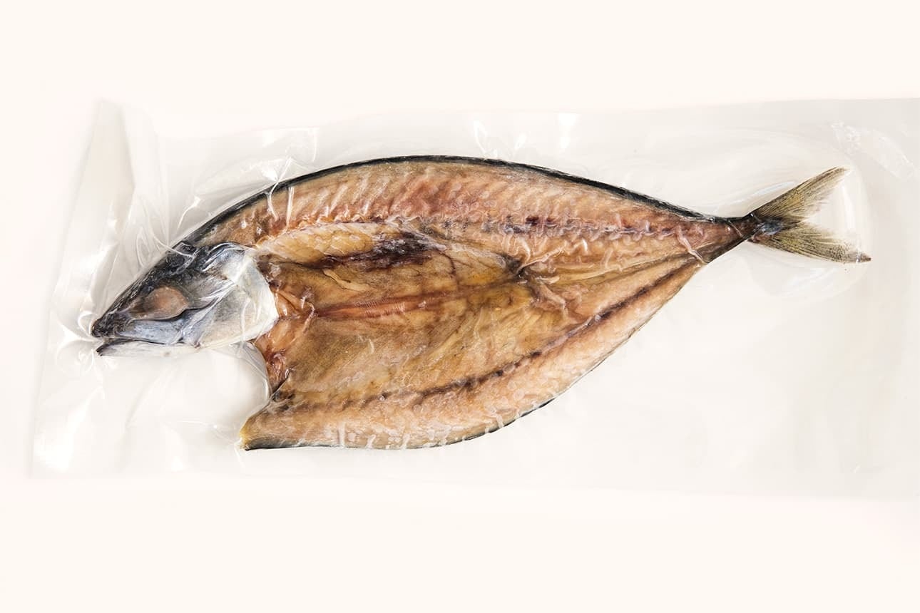 大きなさばの開き（富山湾産） | 越田商店｜富山湾氷見の干物・海の幸