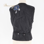 レディース トクコプルミエヴォル TOKUKO 1er VOL トップス ベスト ブラック系 黒 青 花柄 花 ボタン シンプル かわいい 日本製 フォークダンス カジュアル 普段着 ブルー系