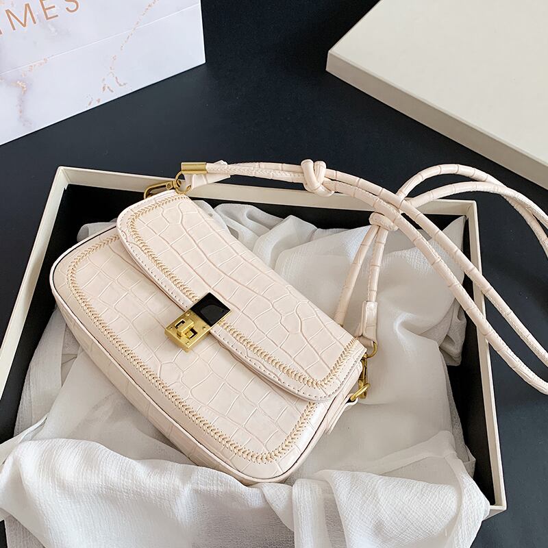 フレンチテクスチャー人気バッグ2020ニューウェーブファッション斜めスクエアバッグサマーワイルドレディーショルダーバッグ Tiancai_Wing_Bag5560562