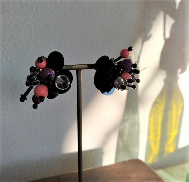 【SALE】スパンコールとつぶつぶピアス