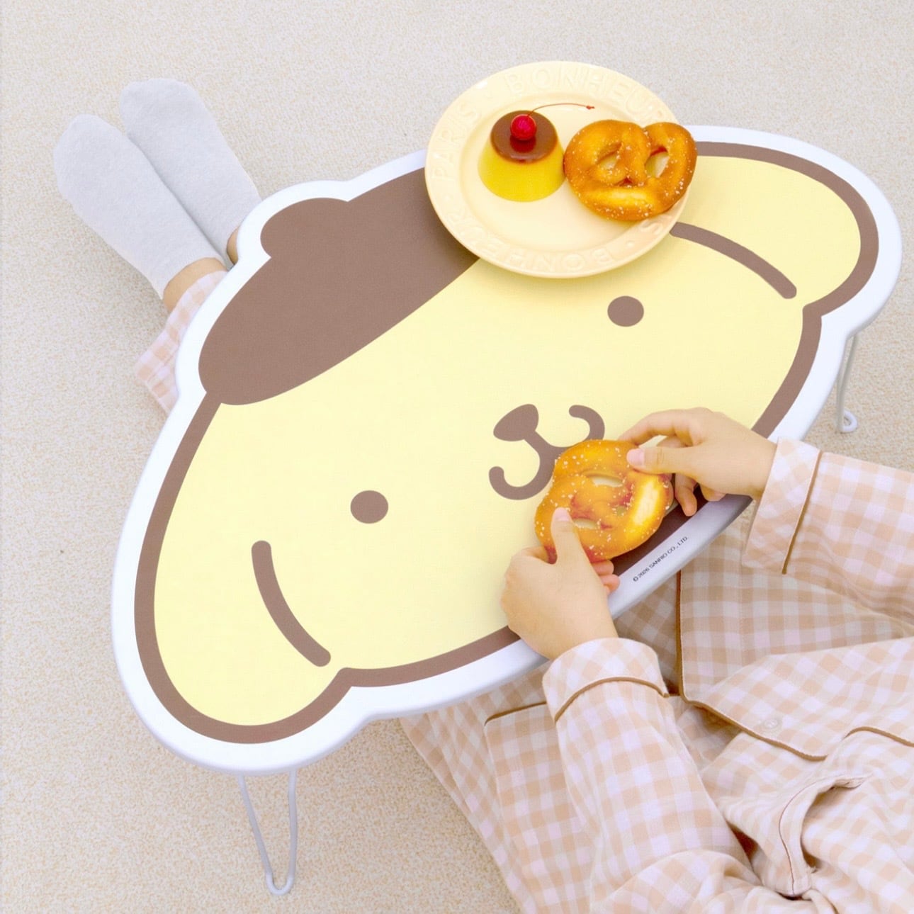 ポムポムプリン 折りたたみ式　ラック 韓国数量限定 公式】pompompurin holding table / ポムポムプリン