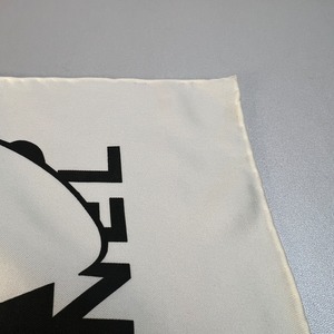 CHANEL シャネル シルクスカーフ ホワイト A-9448