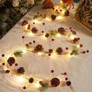 【新着特価】クリスマス飾り ストリングライト 2M 20LED Christmas クリスマスベル パインコーンライト 松ぼっくり型 電池式 DIY 手作り 省エネルギー 点滅機能 妖精きらめき装飾ライト用パティオガーデンゲートヤード 部屋装飾 暖色