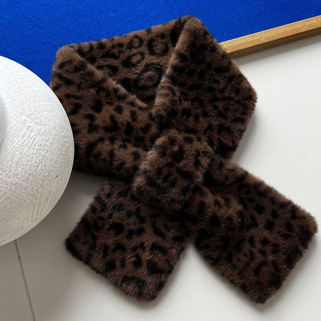 fake fur muffler　J00324