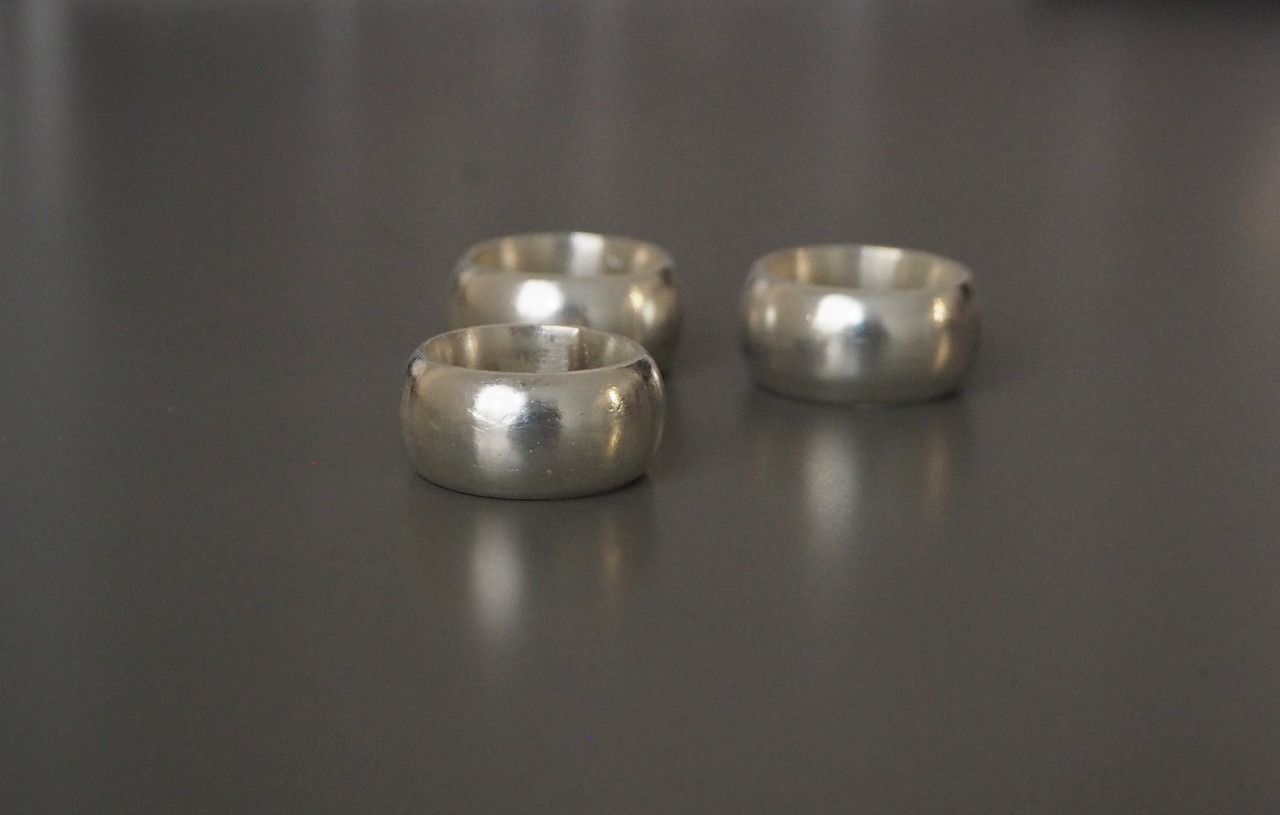 Karen silver puku simple ring