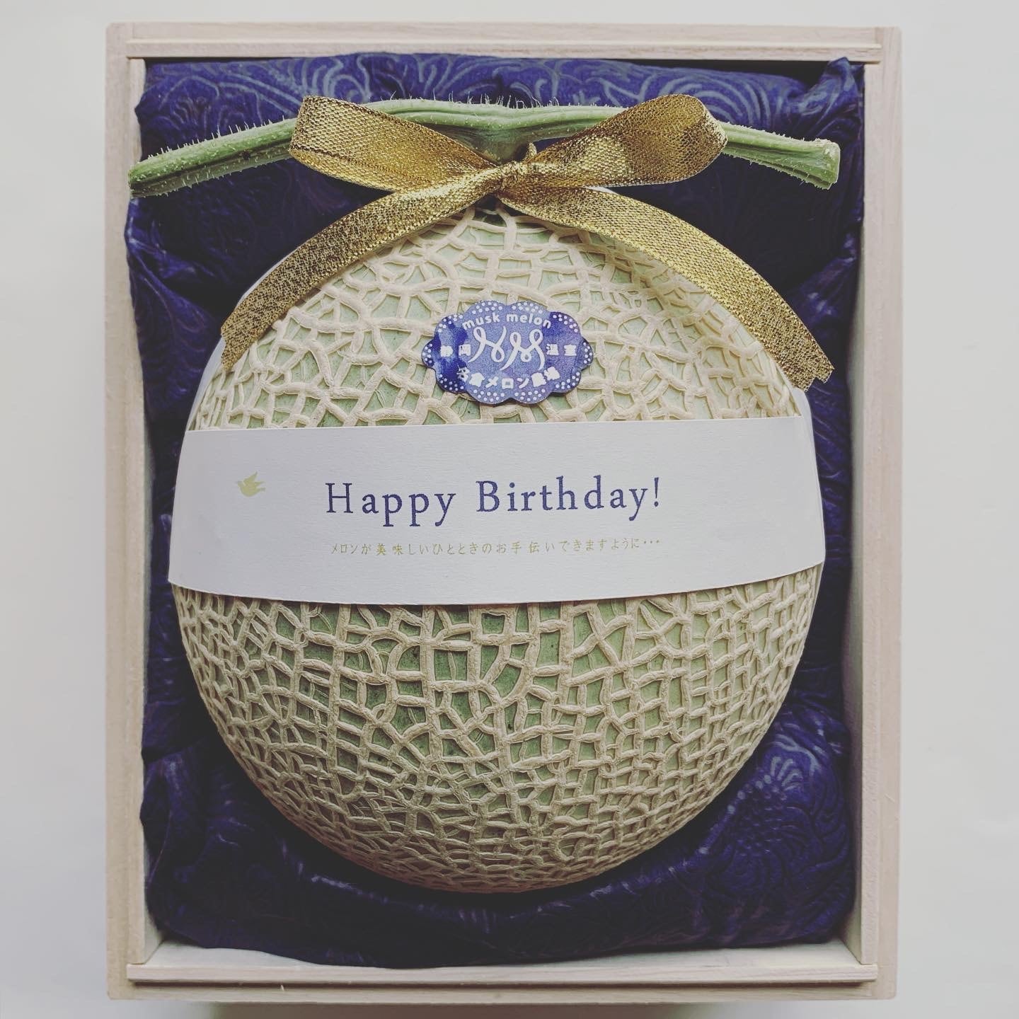 贈答用メロン 極M（kiwami)桐箱入（2月18〜22日頃発送予定） | 名倉