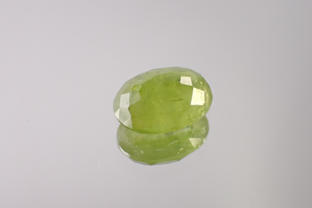 スフェーン　5.39ct　[C7‐232]