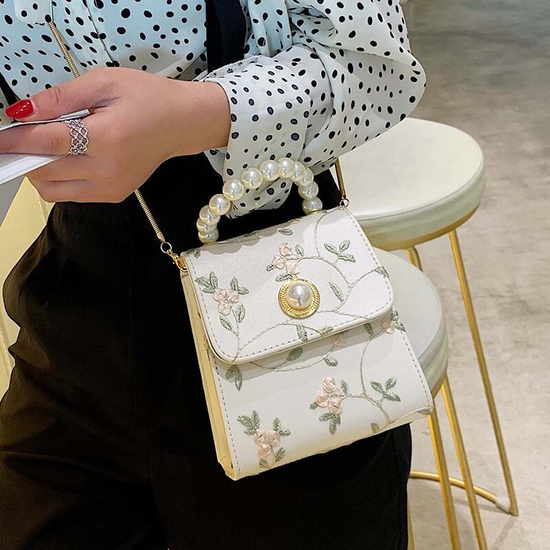 サマーレッドパールチェーン シングル 夏物 真珠 スクウェア Tiancai_Wing_Bag8348679369