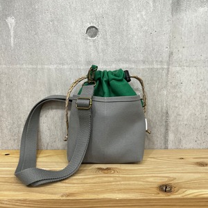 -* 2WAY巾着ショルダー *- 横Dカン付き【グリーン×グレー】