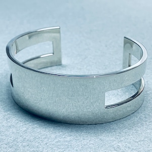 OLD TIFFANY & CO. Side Open Cuff Bracelet Sterling Silver | オールド ティファニー サイド オープン カフ ブレスレット スターリング シルバー