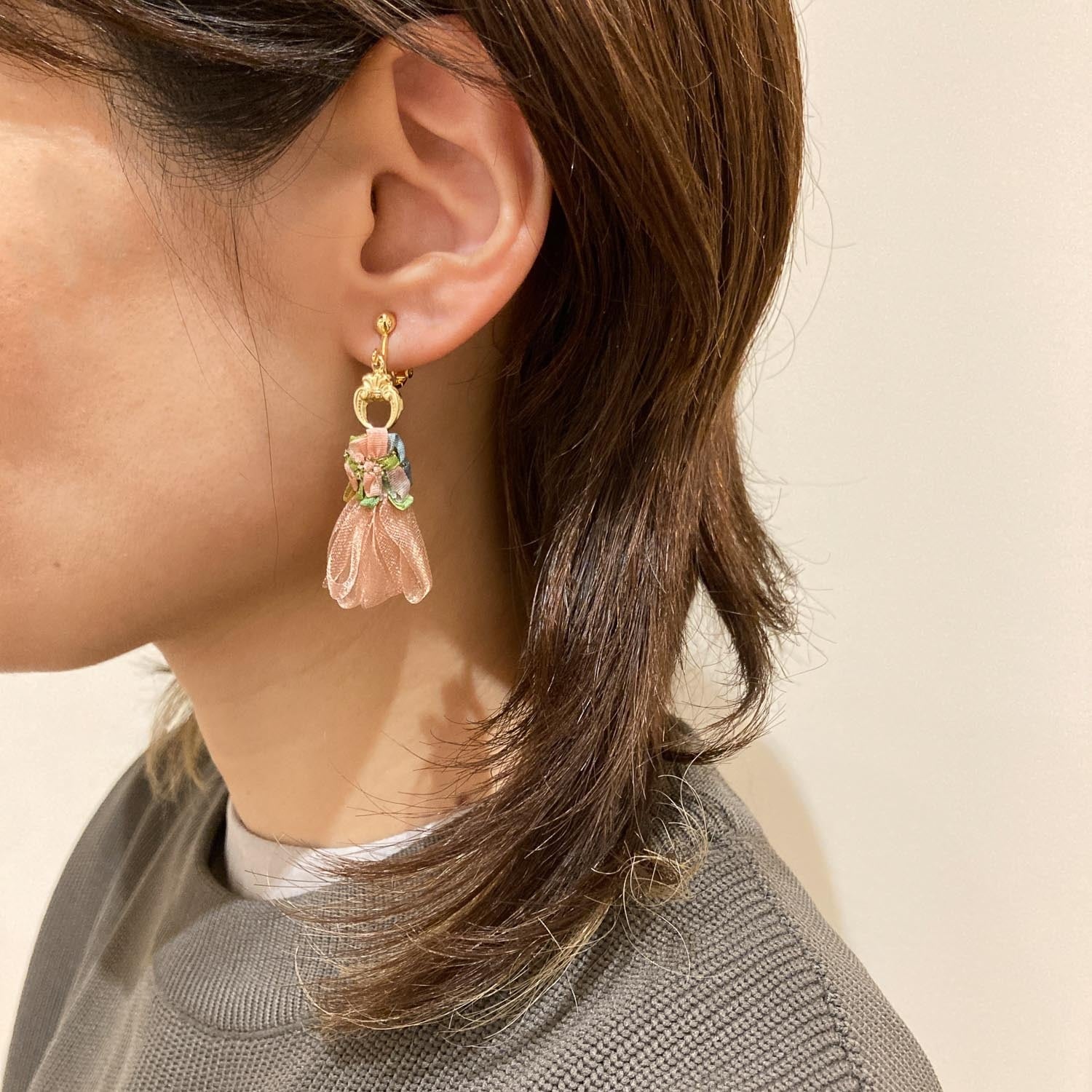 再販34赤フリンジカラフルピアスイヤリングタッセルオルテガ柄夏