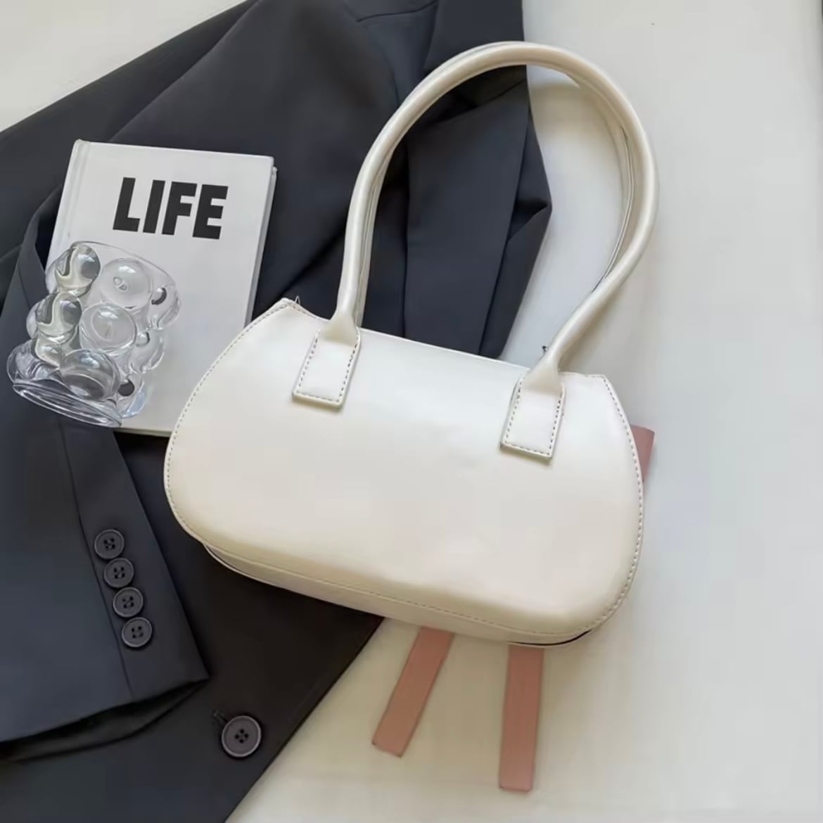 リボンチャームショルダーバッグ