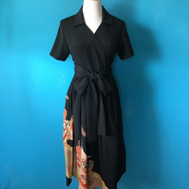 Vintage black kimono wrap dress/ US 6