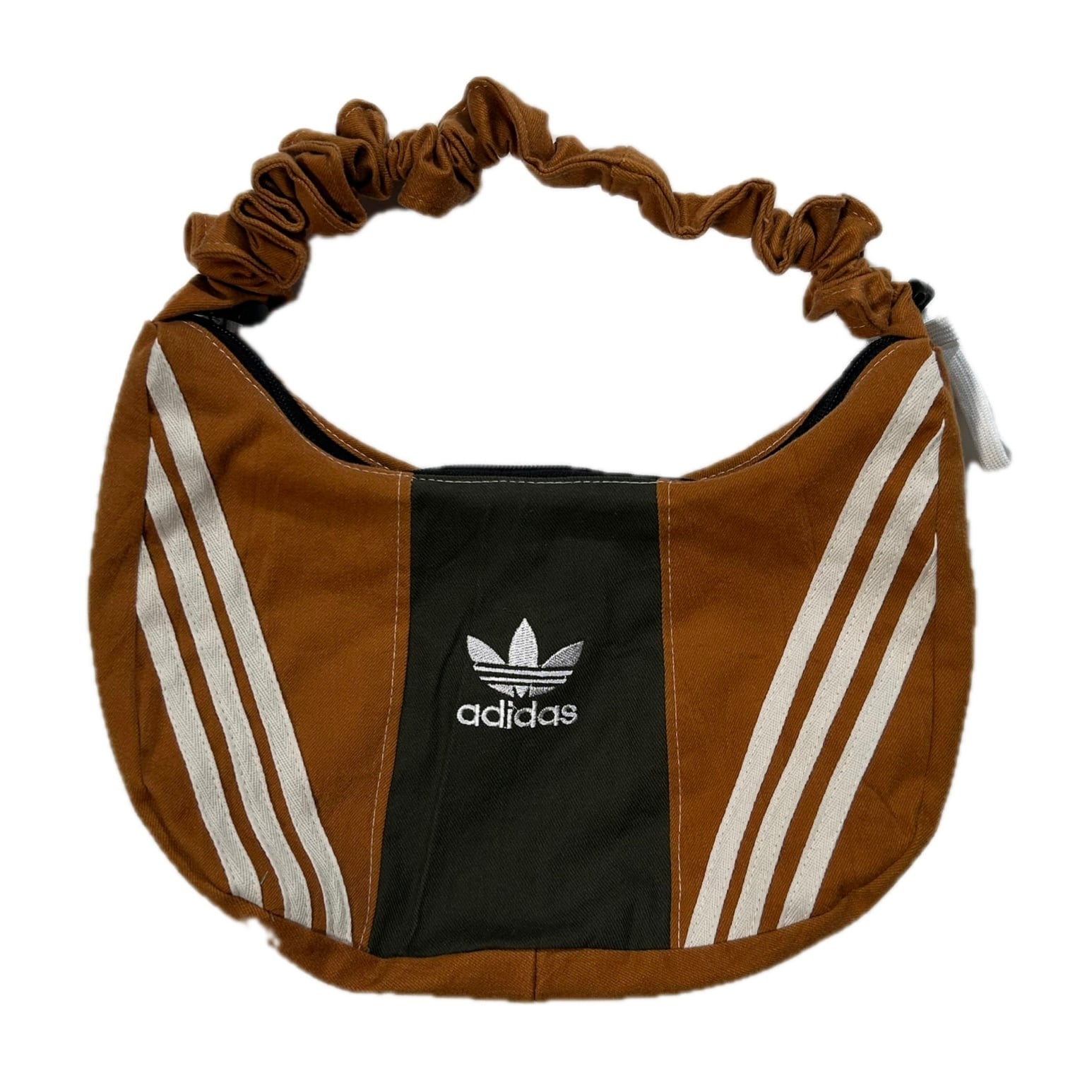 adidas リメイクバッグ 再構築 11381 adidasリメイクバック 再構築 手持ち肩掛けバック | San Fernando