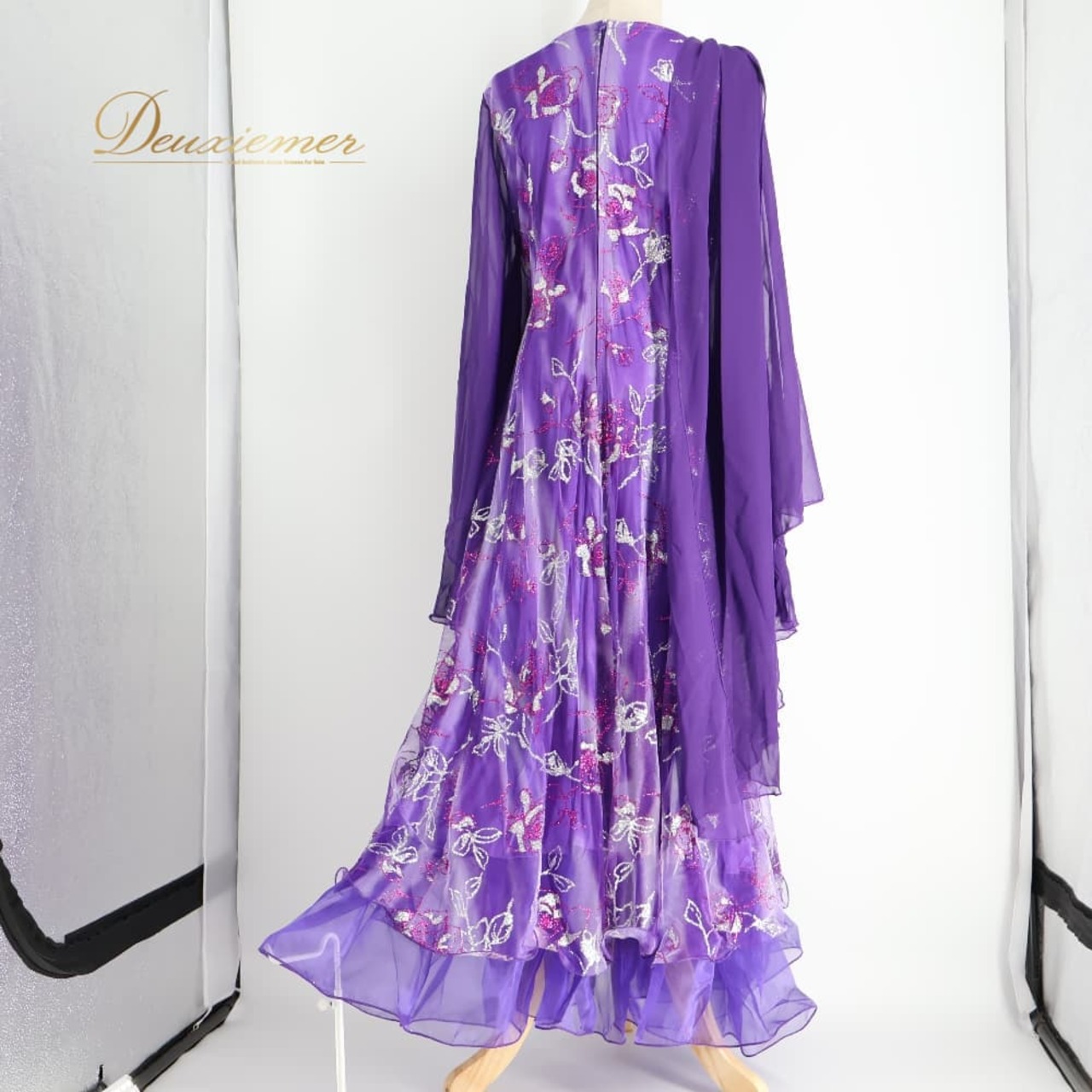 社交ダンス 衣装 un×ll アンツー ドレス ワンピース パープル系 花 花柄 ラメ 華やか 紫 鮮やか 上品 かわいい レディースゴージャス ダンス衣装 イベント ステージ パーティー 煌びやか おしゃれ レース 透け感シルバー系