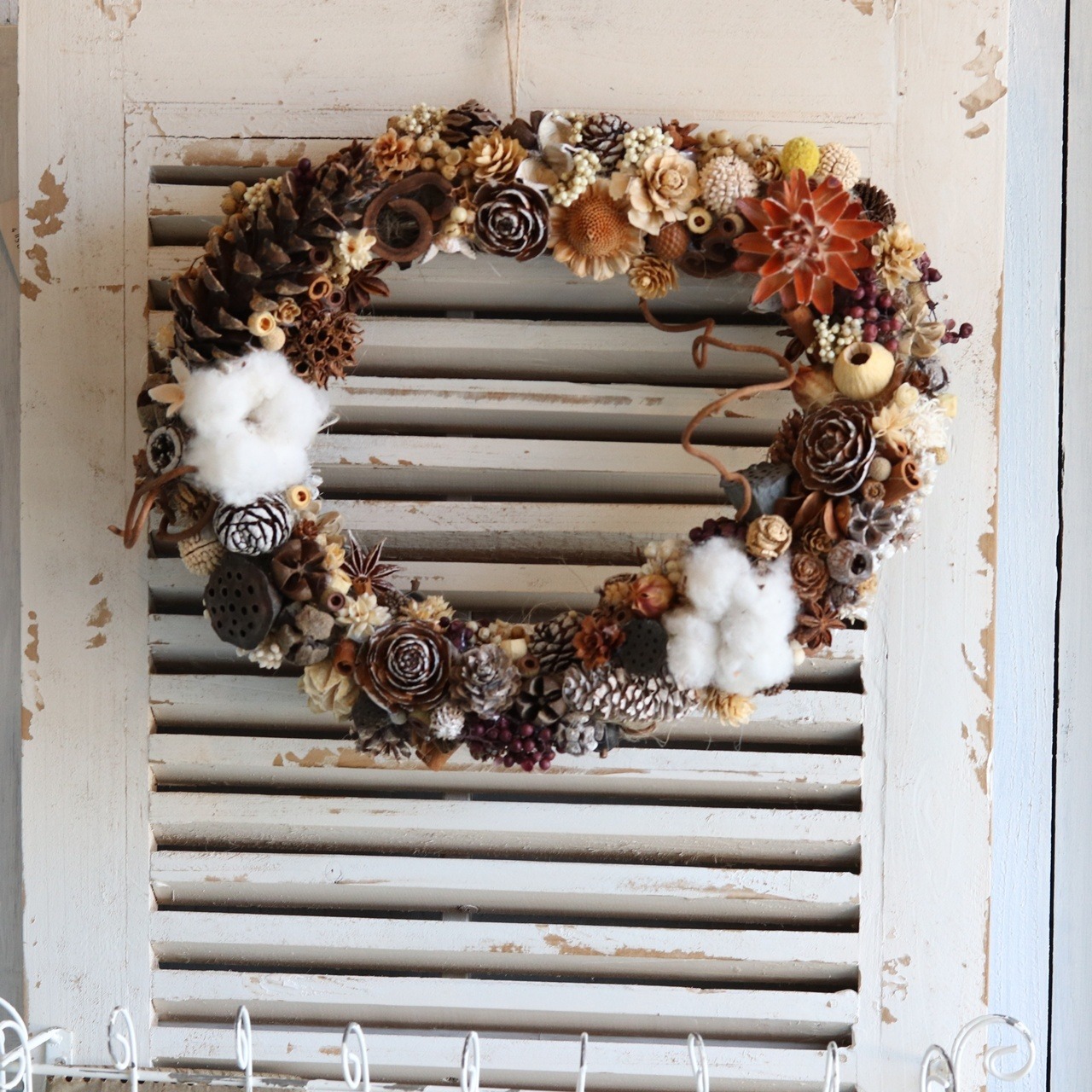 リース　木の実　大きめ　お誕生日、結婚記念日、開店お祝い、プレゼント