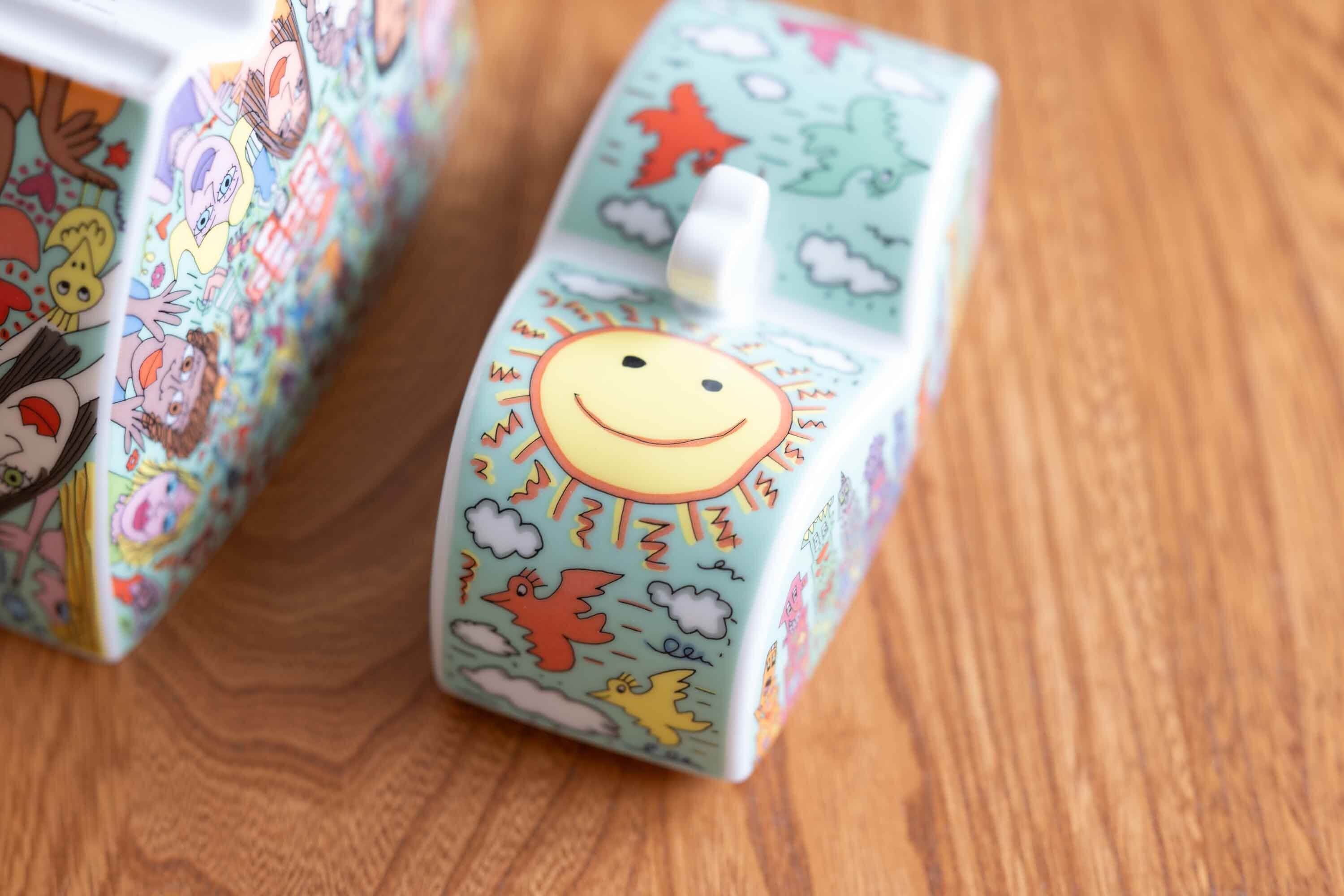 James Rizzi ジェームス・リジィ デザイン- BIG APPLE GIRLS - 2002年