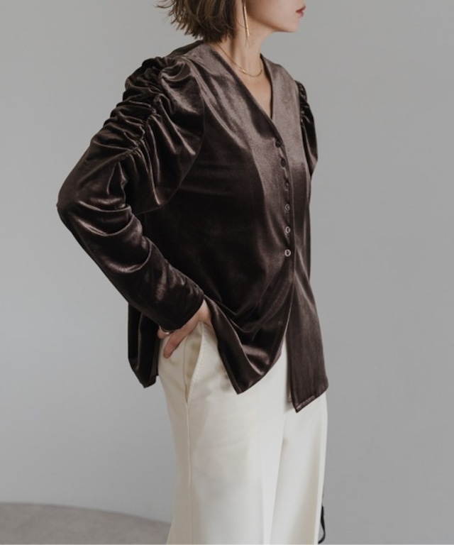 ベロアパワショルブラウス