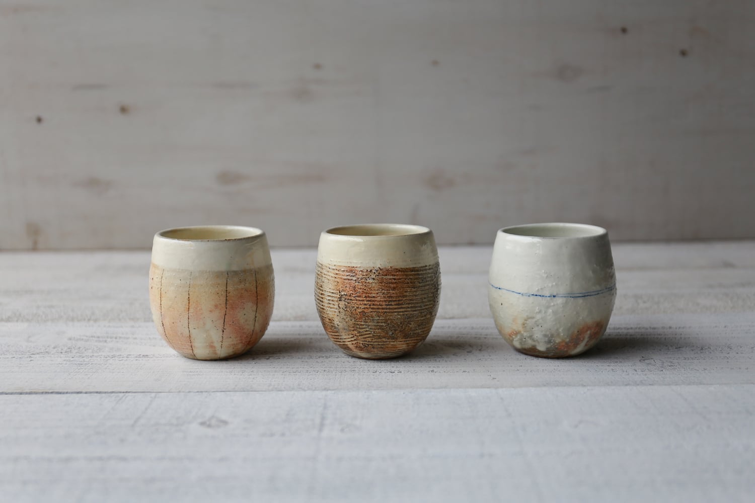 渕荒横彫 エッグカップ | 古谷製陶所