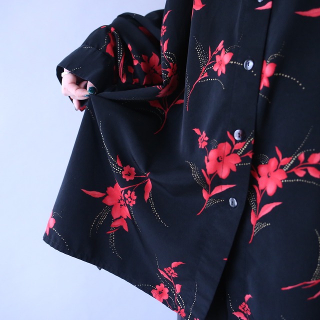 beautiful flower pattern yoke tuck design over silhouette shirt