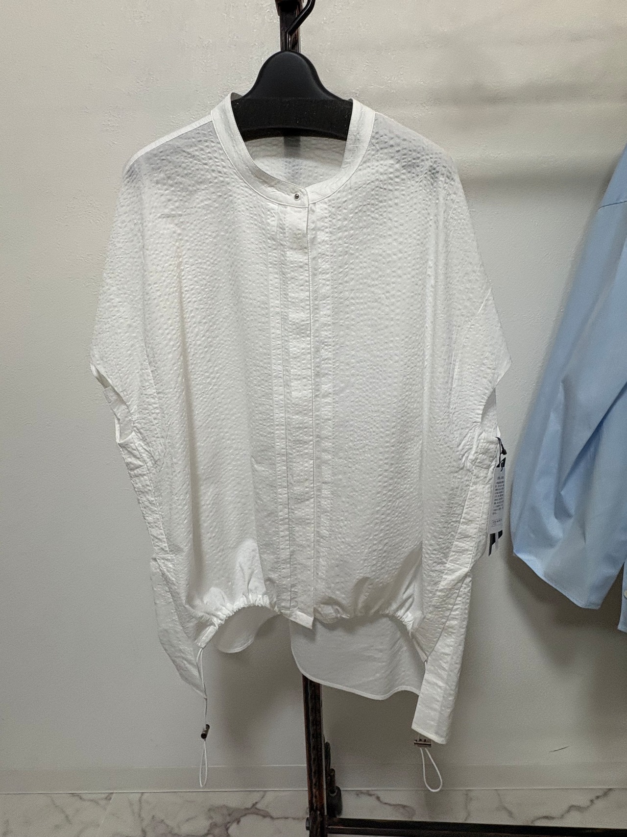 【ROBE】 サッカーコットン　ノーカラーブラウス　622407
