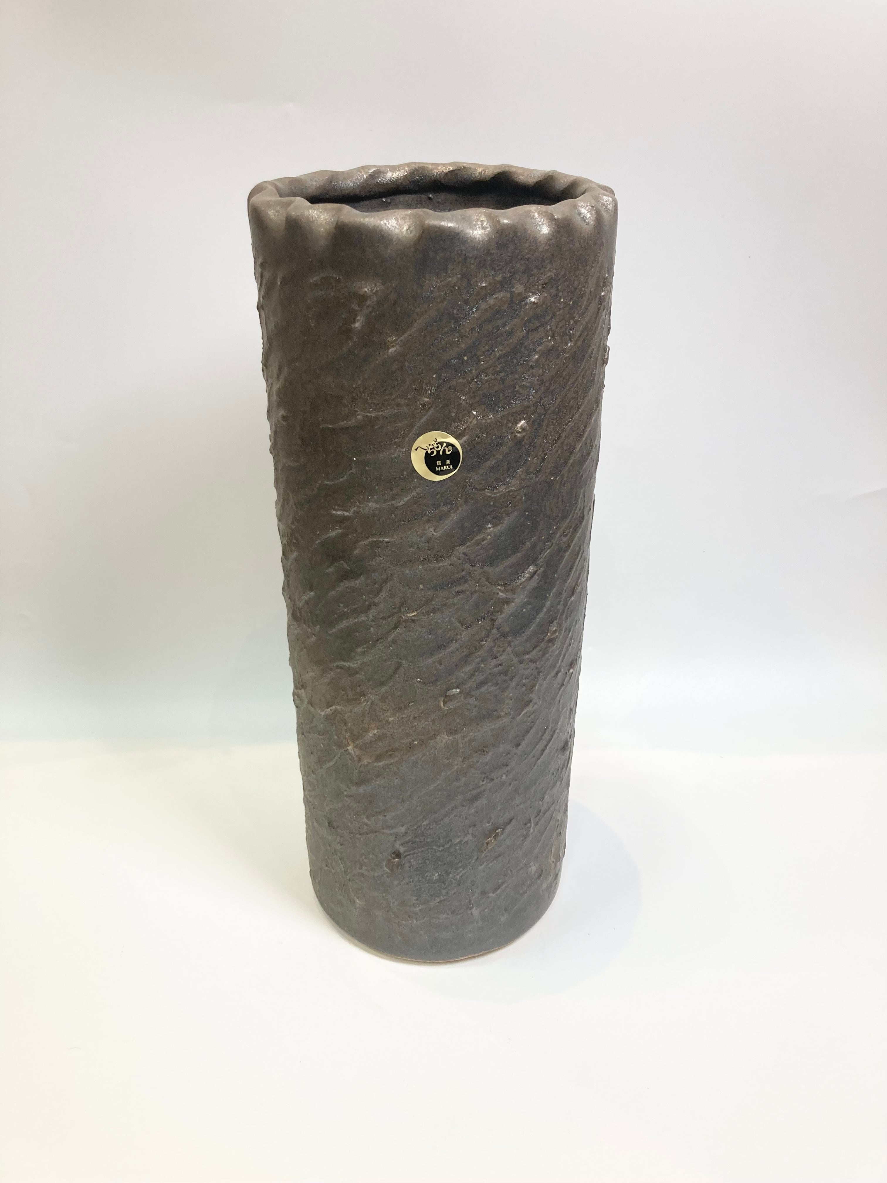 桃山時代の信楽焼の筒花瓶 ce754053605bb08f92bb353f7a0346