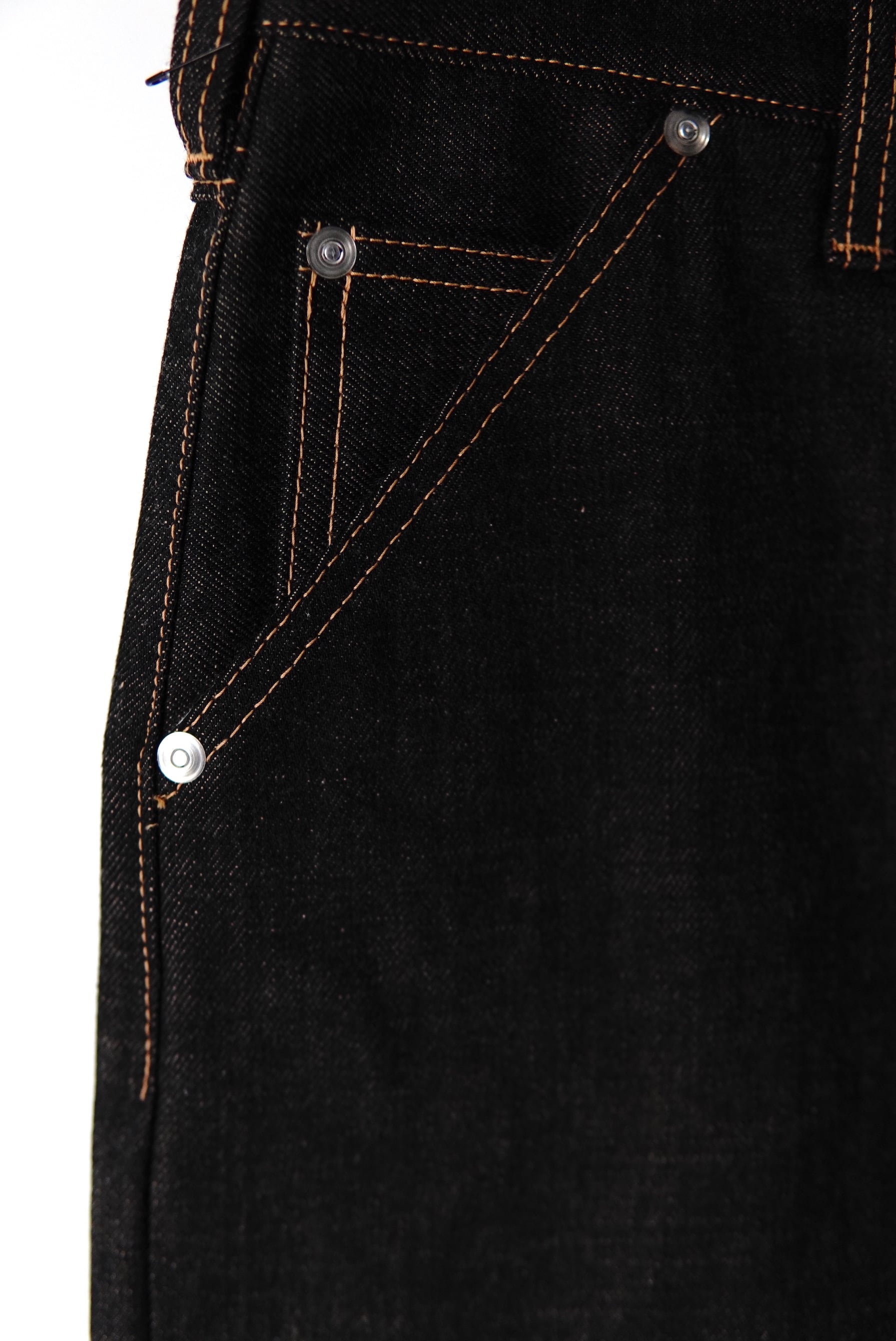 daisuke tanabe / coffee black denim trousers rigid | POETRY