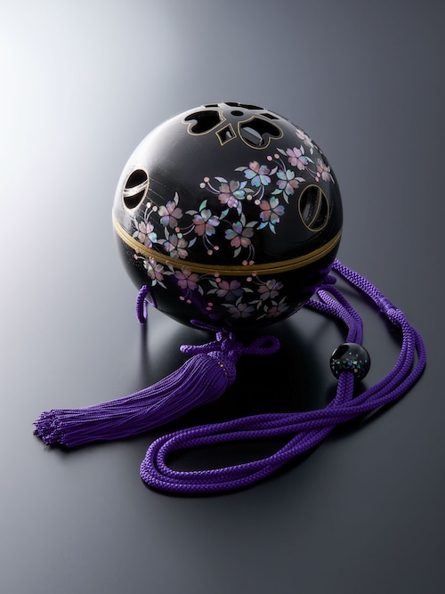 Hanging Incense ❝Kunshu❞ ® shell mother-of-pearl inlay)True lacquer finish(Black)Large14cm Purple tassel Hanging Incense ❝Kunshu❞ ® shell mother-of-pearl inlay)True lacquer finish(Black)Large14cm Purple tassel