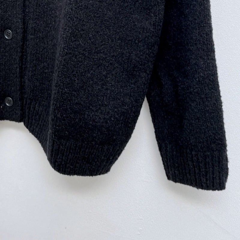 2025年 evam evaリニューウールカーディガン　チャコール29,700 evam eva(エヴァムエヴァ)Vネック 「renew-wool」 カーディガン