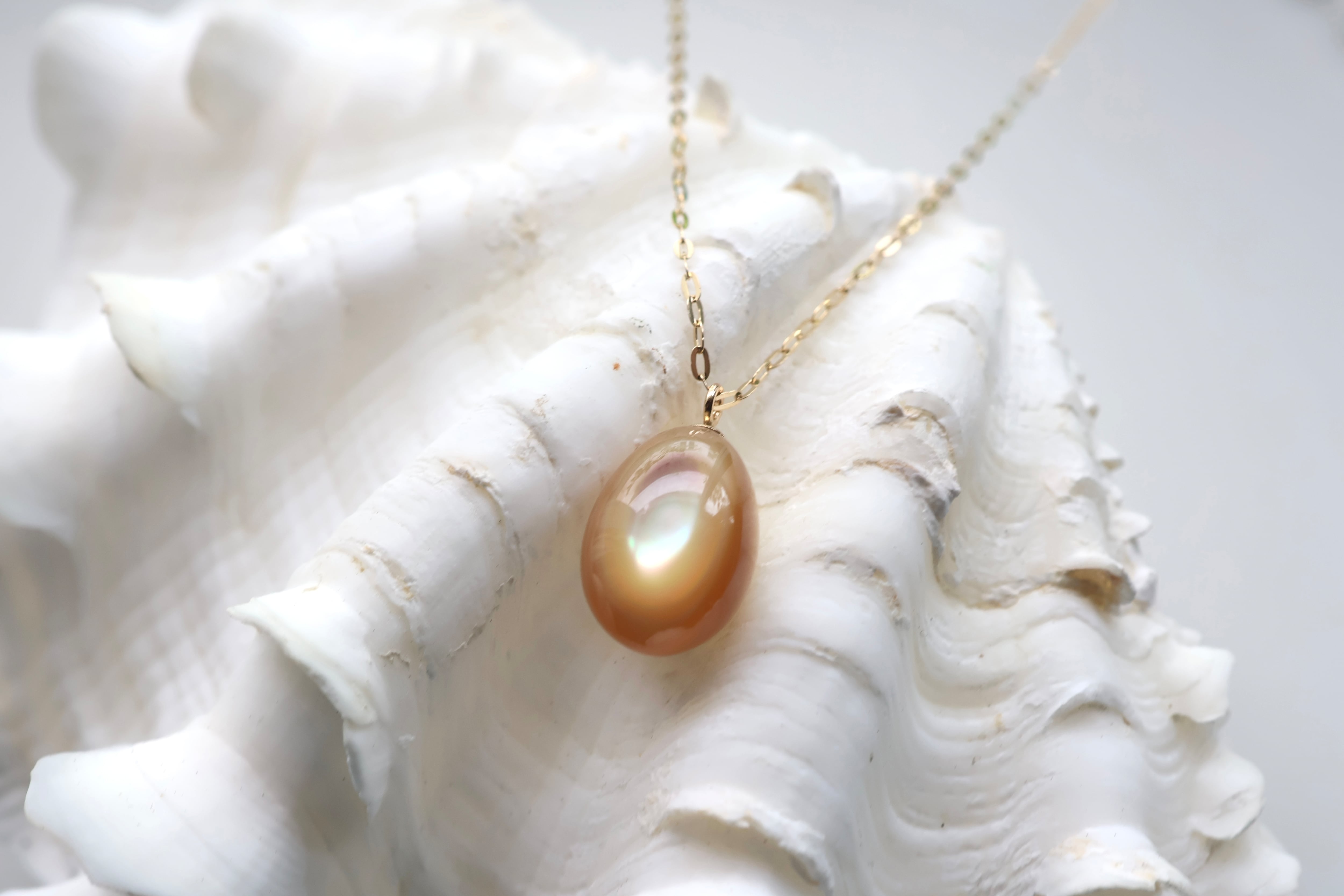 夜光貝ペンダント K10 うみたまご | 石垣島の夜光貝アクセサリーと