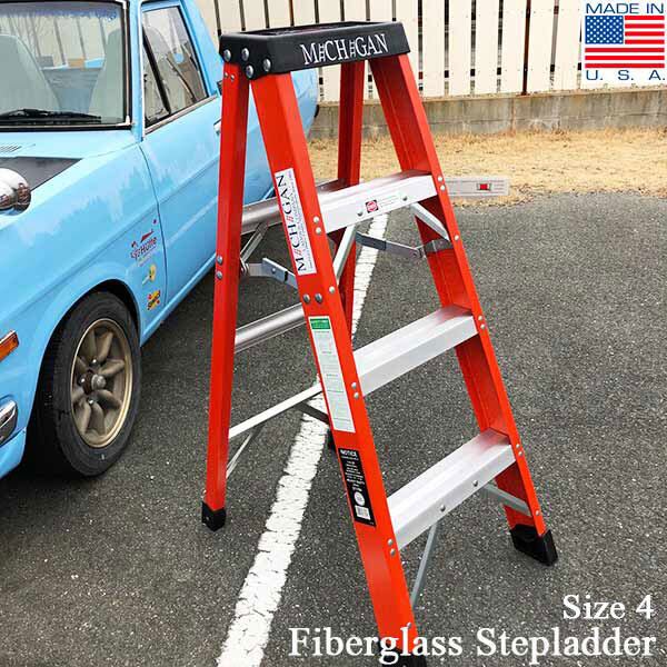 Fiberglass Stepladder Size 4 ファイバーグラスステップラダー サイズ4 michigan ladder ミシガンラダー社 脚立 アメリカ Detail