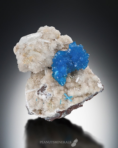 カバンサイト / ヒューランダイト【Cavansite on Heulandite】インド産