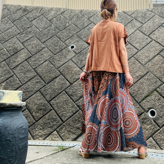 ワイドフレアパンツ