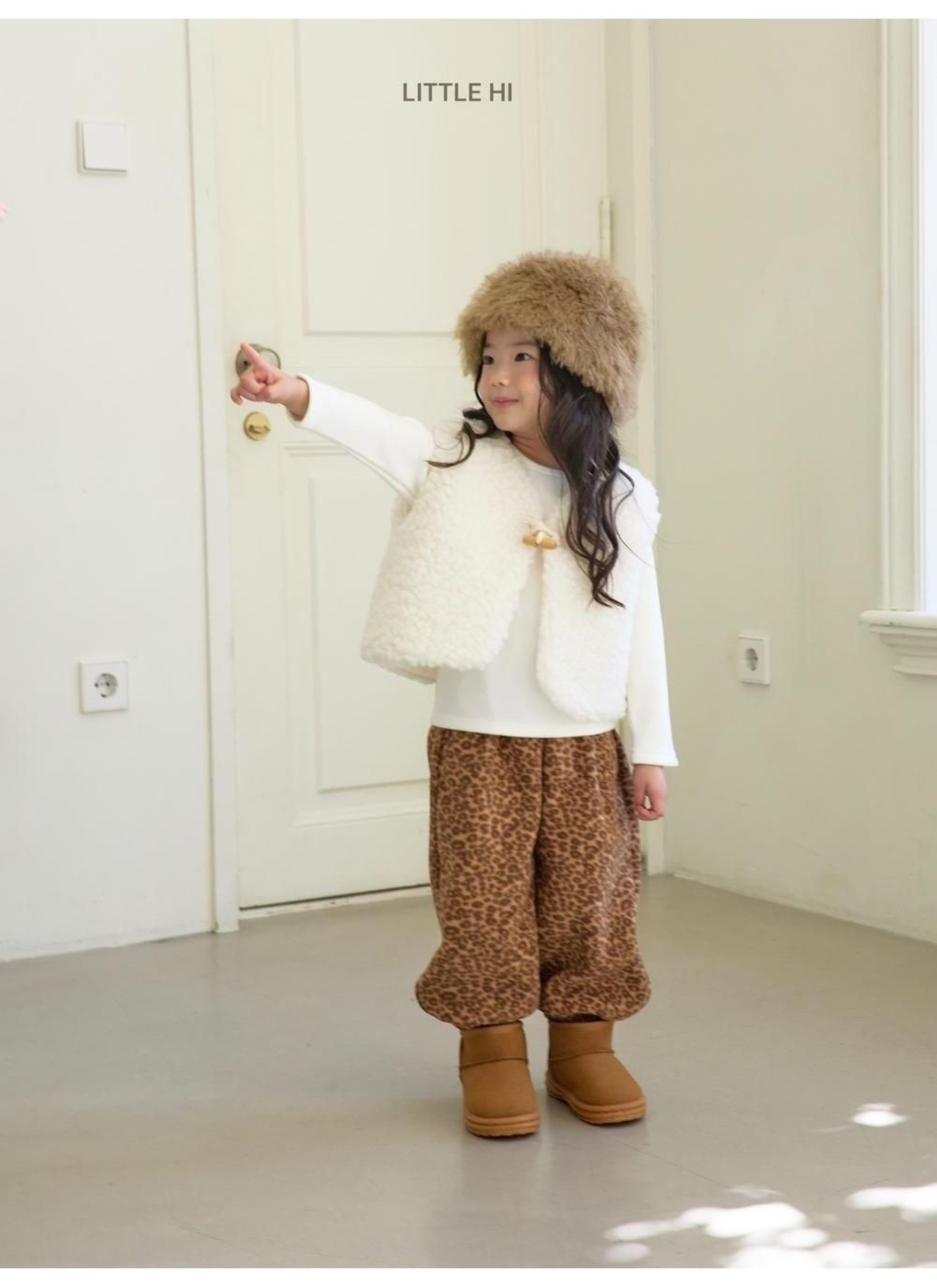 〖取寄〗韓国子供服 / 26winter / Little Hi / ビッグボアベスト / キッズ *XS~XL*