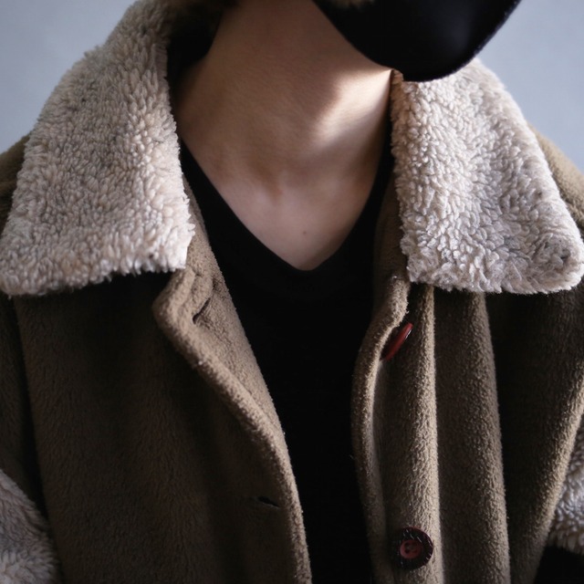 boa switching design bi-color fleece jacket