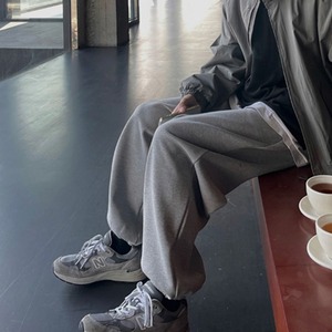 シンプルルーズスウェットパンツ　1006