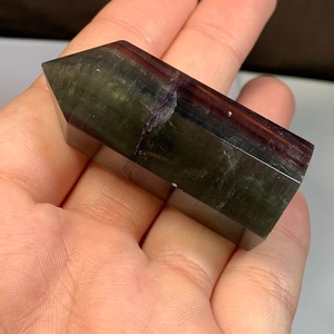 p141.変わった色合いフローライト ポイント